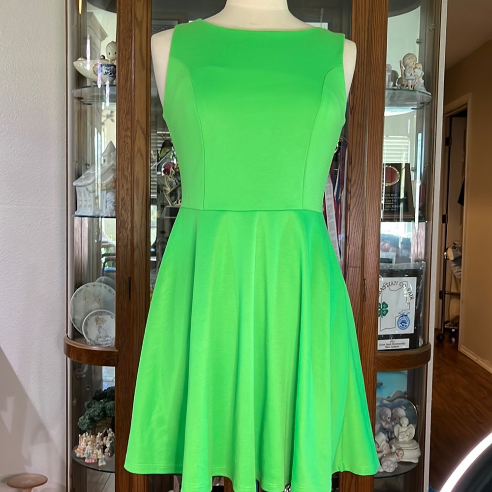 CUTE GREEN CRISS CROSS BACK MINI DRESS